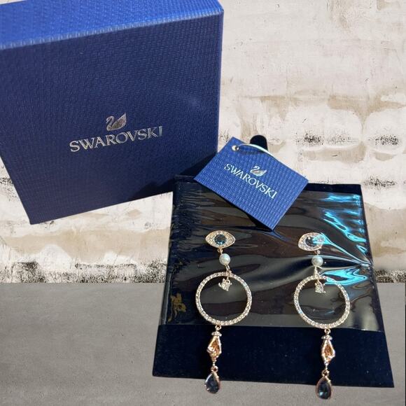 Swarovski Blue and Silver Earrings - Picture 1 of 4
